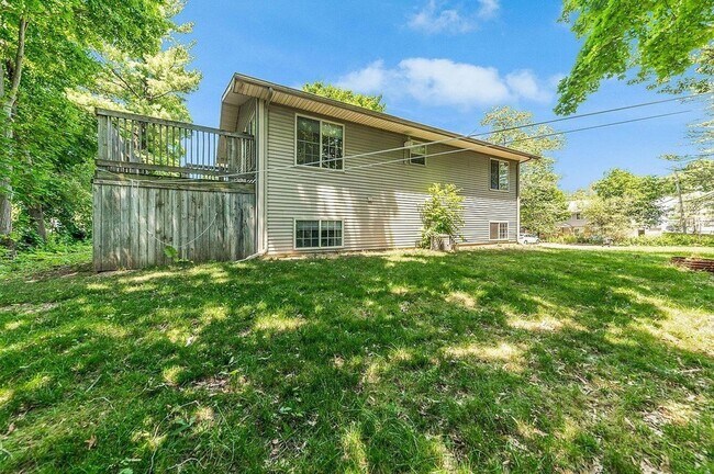 Building Photo - 3429 W Michigan Ave