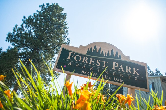 Building Photo - Forest Park Apartments