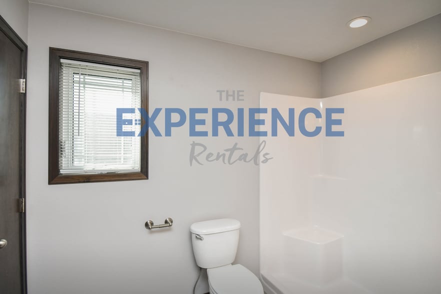 Building Photo - 3501 S Outfield Cir