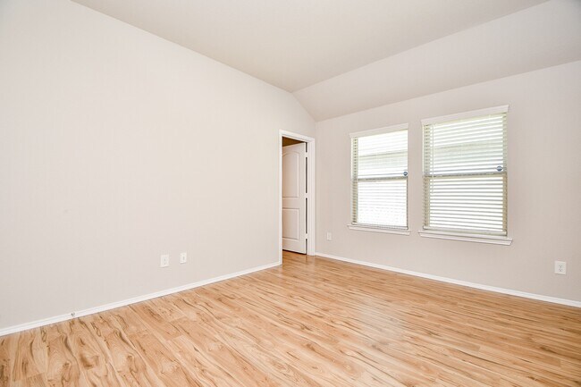 Building Photo - 22931 Berthoud Trl