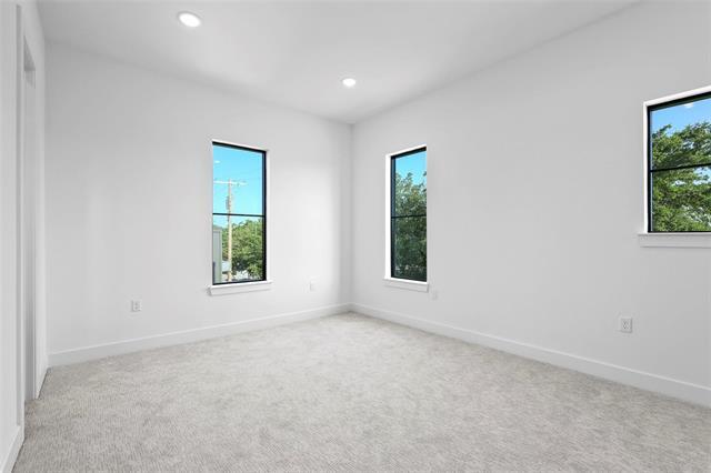 Building Photo - 737 N Zang Blvd