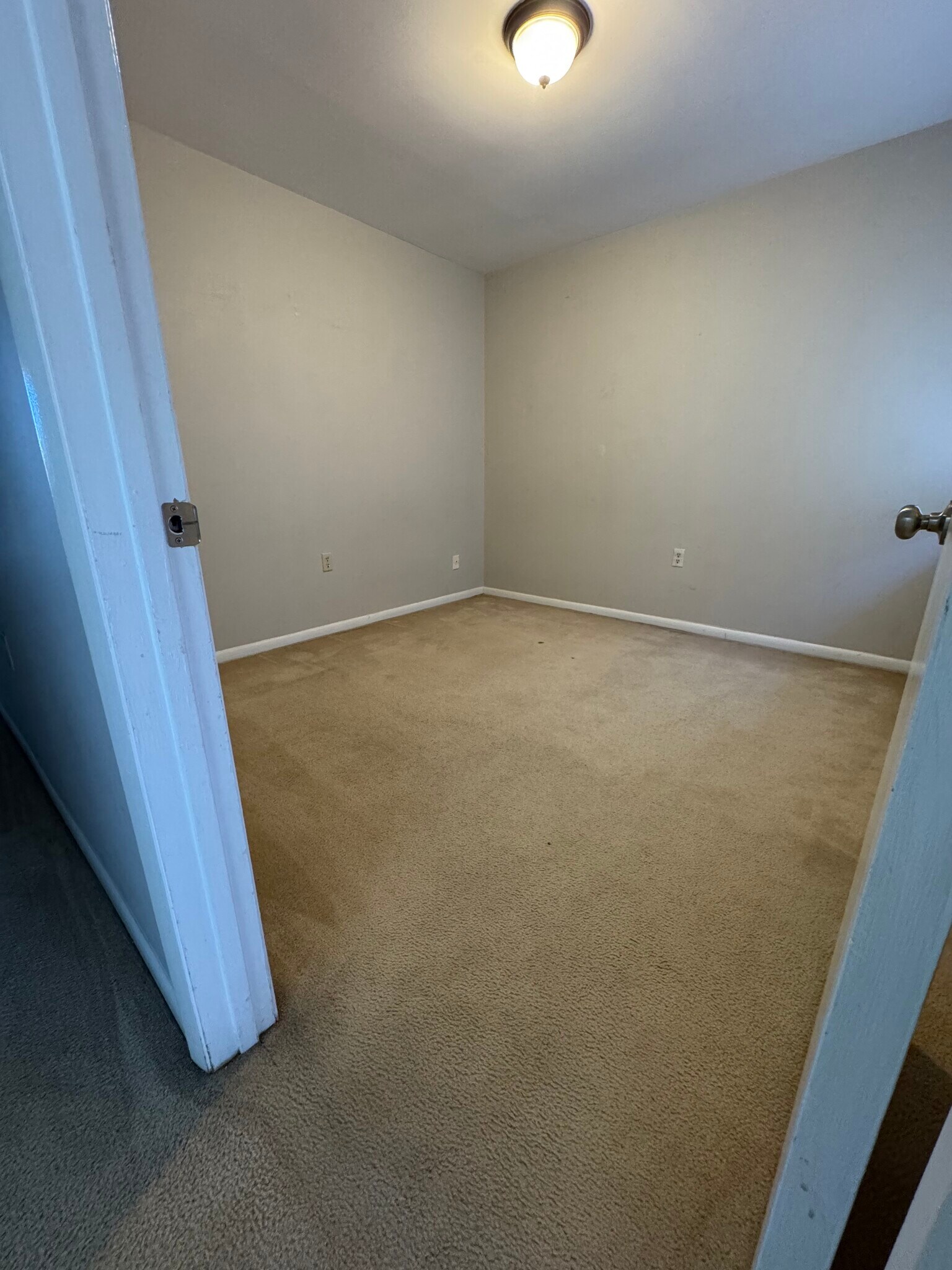 Building Photo - 334 Shenandoah Cir