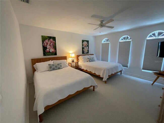 Building Photo - 2709 Casey Key Rd