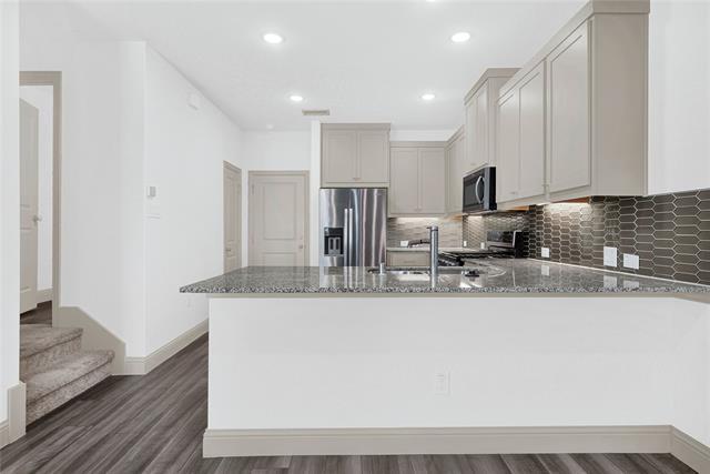 Building Photo - 3416 Zellwood Ln