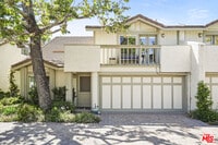 Building Photo - 6505 Dume Dr