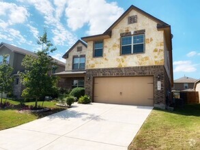 Building Photo - Wortham Oaks Beauty