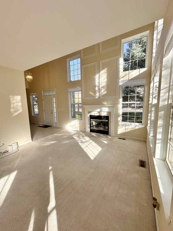 Building Photo - 2955 Talaga Dr