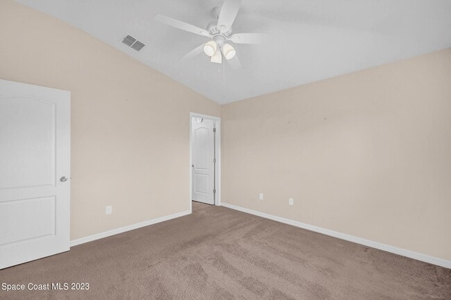 Building Photo - 3496 Bancroft Dr