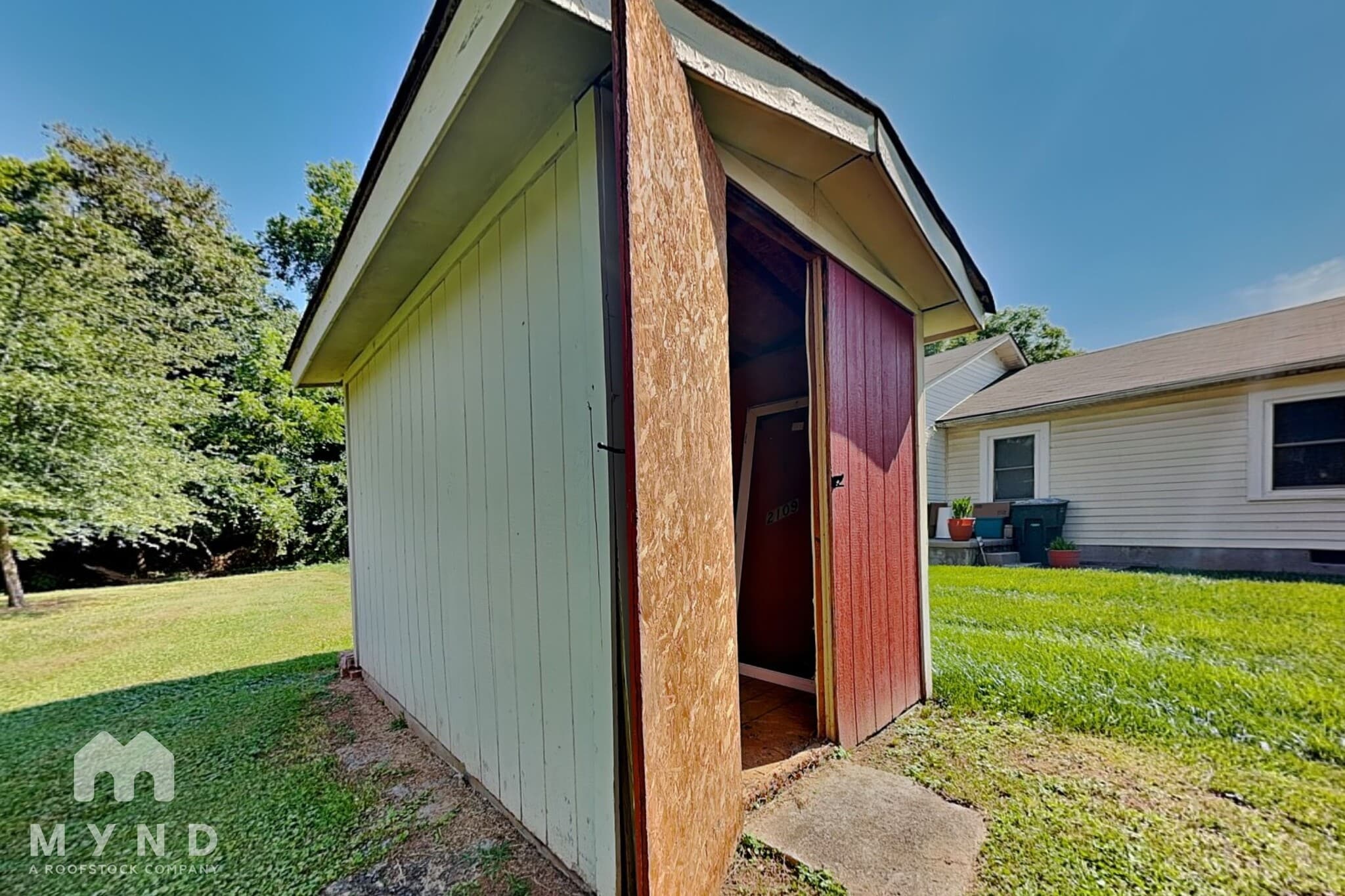 Building Photo - 2109 Dove Tree Ln