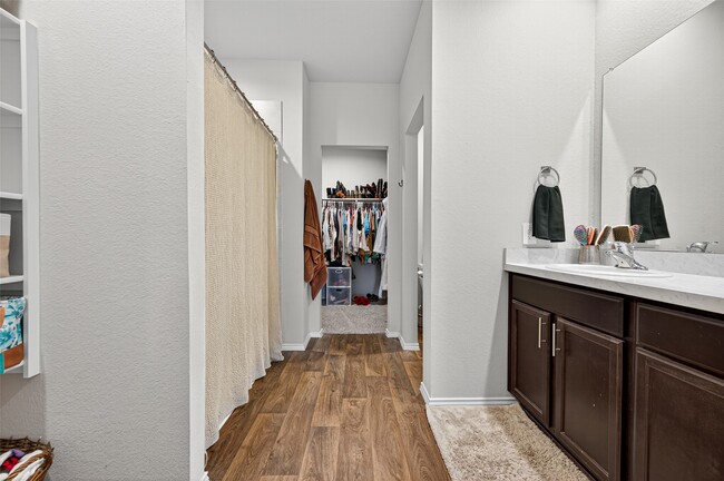 Building Photo - 14601 Blackbrush Mnr