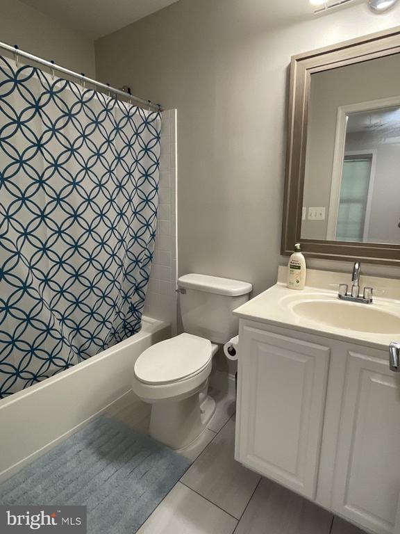 Building Photo - 8474 Pamela Way