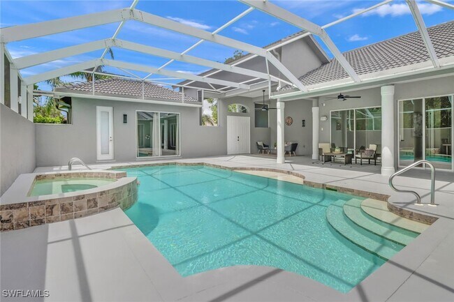 Building Photo - 9754 Wilshire Lakes Blvd