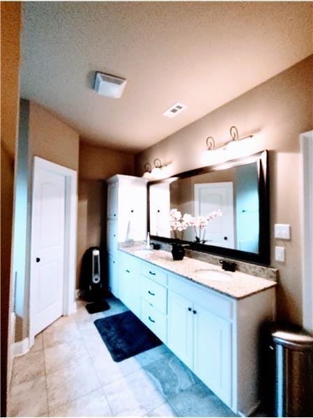 Building Photo - 38010 Old Trail Dr