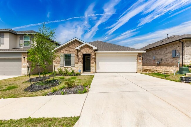 Primary Photo - 2921 Owl Head Dr