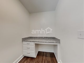 Building Photo - 1844 Produce Ln