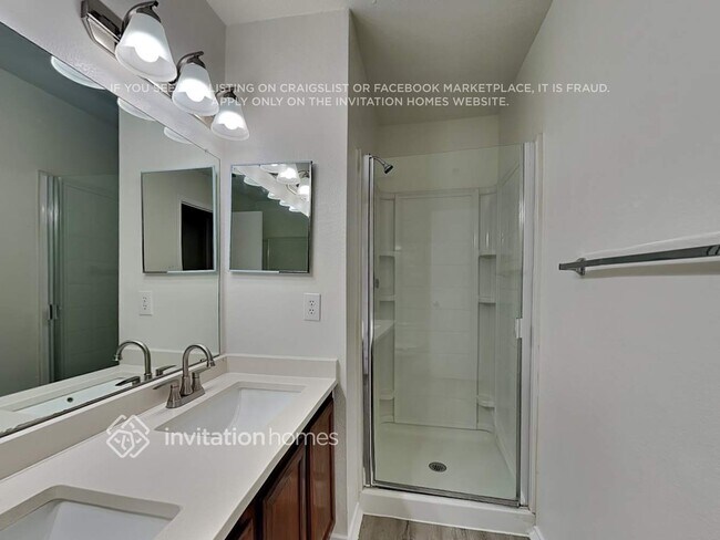 Building Photo - 1104 Scenic Hills Dr