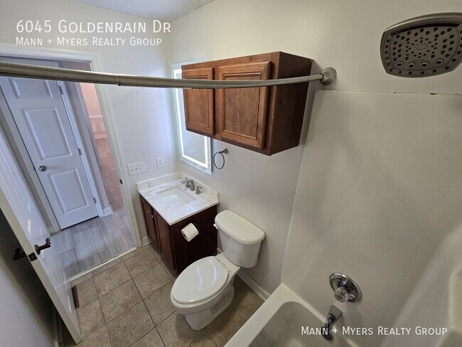 Building Photo - 6045 Goldenrain Dr