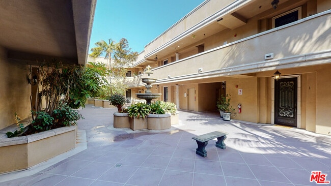 Building Photo - 11440 National Blvd