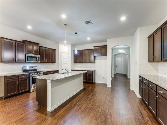 Building Photo - 1117 Berry St