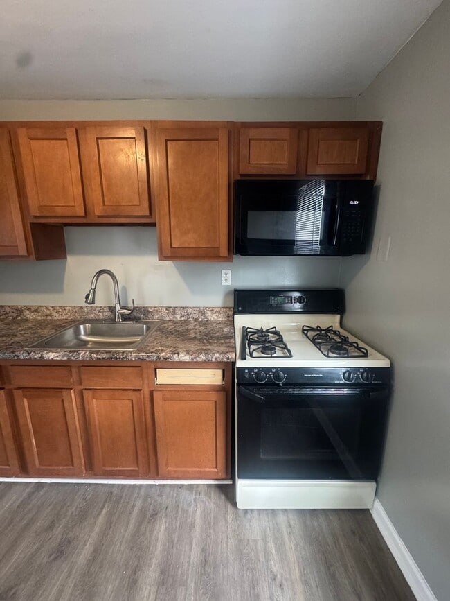 Building Photo - 3 Bedroom Semi Detached Home in Havre De Grace!