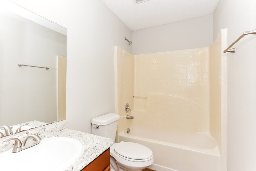 Building Photo - 3536 Alec Dr