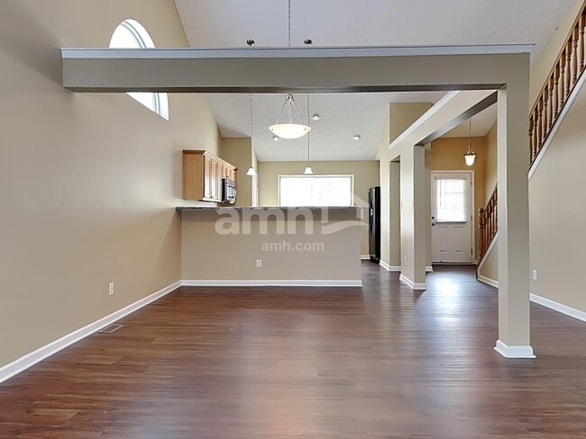 Building Photo - 439 Parkview Ct