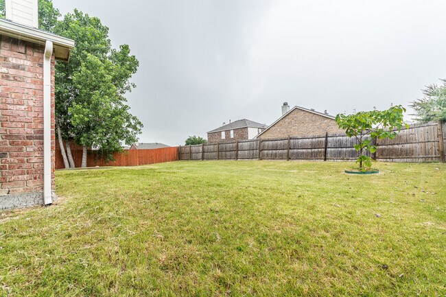 Building Photo - 1413 Gordon Dr