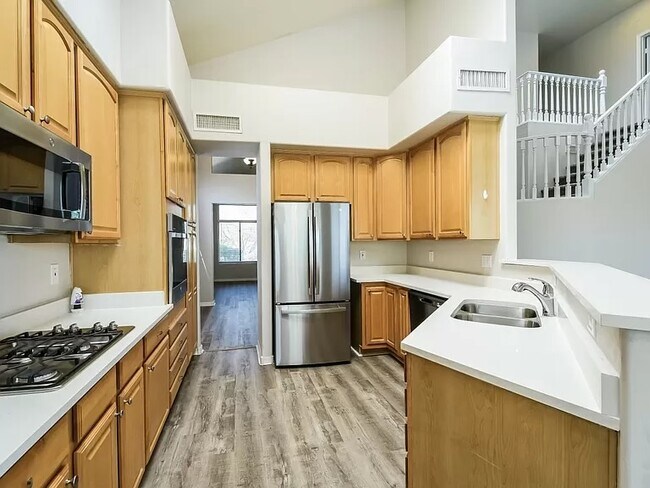 Building Photo - 6617 W Andrea Dr