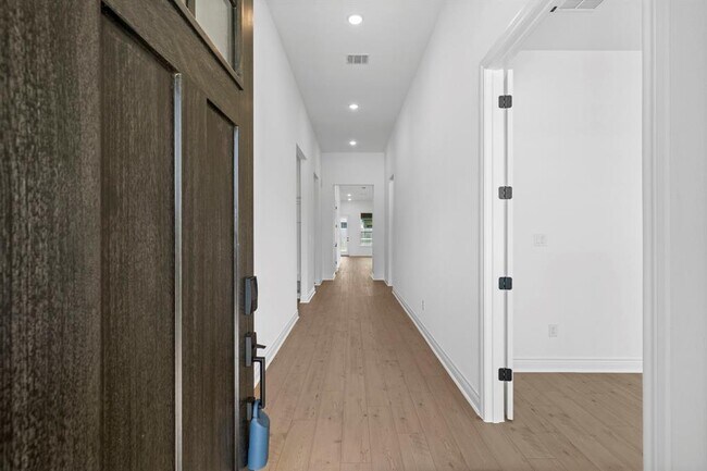 Building Photo - 25330 Balvaird Dr