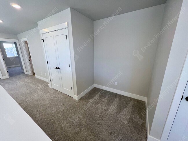 Building Photo - Brand NEW Pahlisch 3 BR - 2.5 BA Home in S...