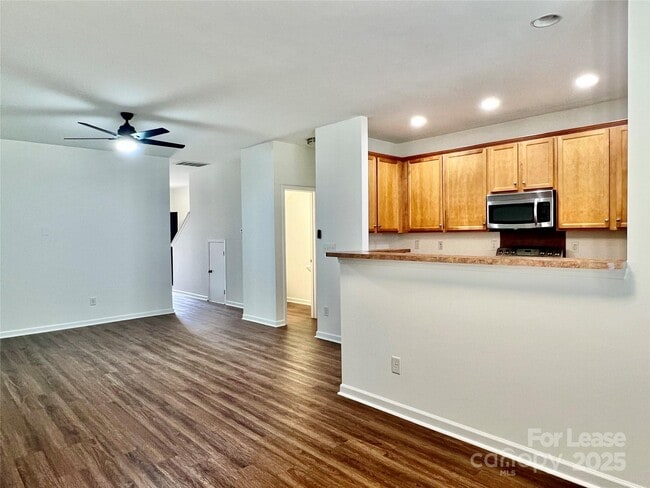 Building Photo - 13310 Erwin Rd