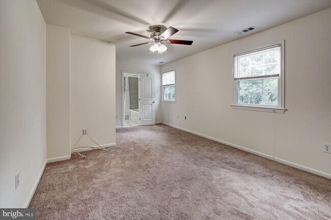 Building Photo - 13700 Pendelton st