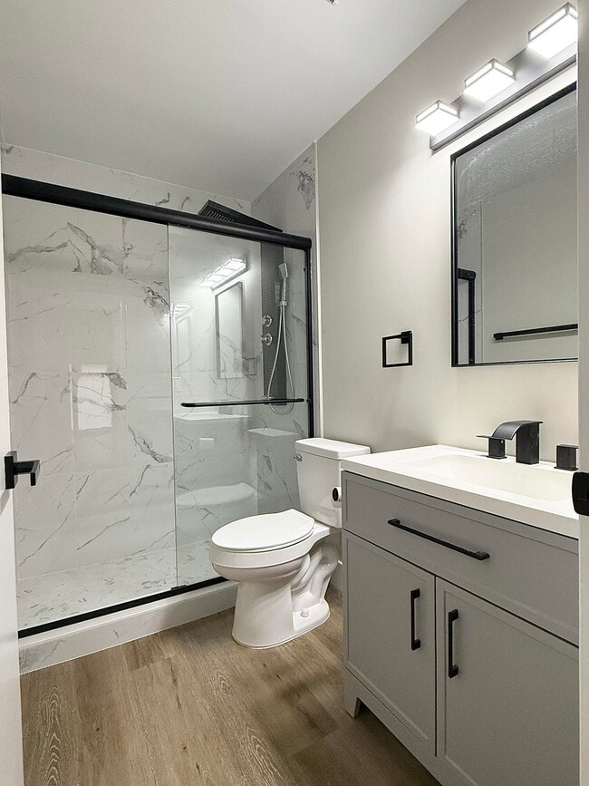 Building Photo - 3797 Roan Ct E