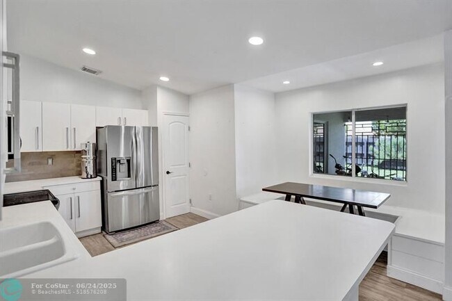 Building Photo - 14221 SW 160th Terrace