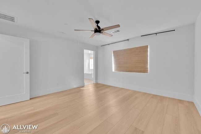 Building Photo - Bright 4-Bed, 2.5-Bath Home in Fallbrook’s Citro Community