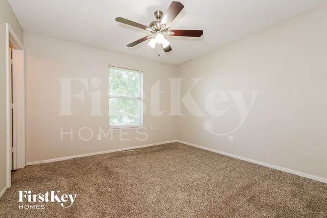 Building Photo - 804 Covey Dr