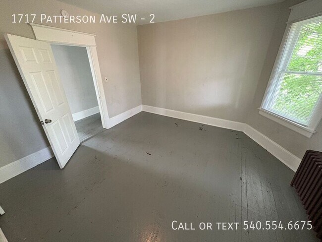 Building Photo - 1717 Patterson Ave SW