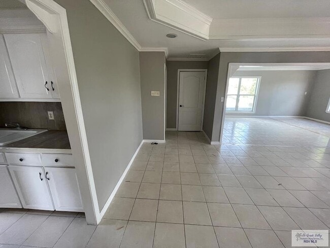 Building Photo - 1169 Calle Galaxia