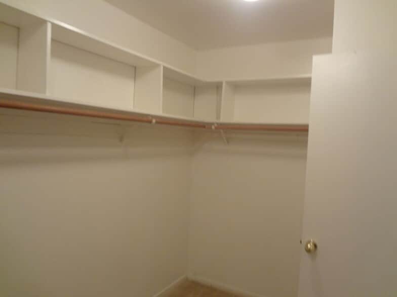 Building Photo - 9166 Madison Green Ln