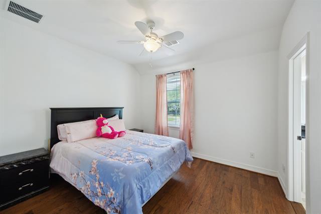 Building Photo - 8525 Briarwood Ln