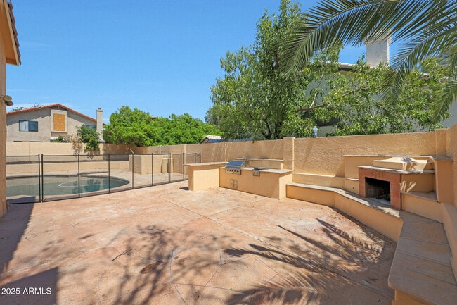 Building Photo - 8830 E Carol Way