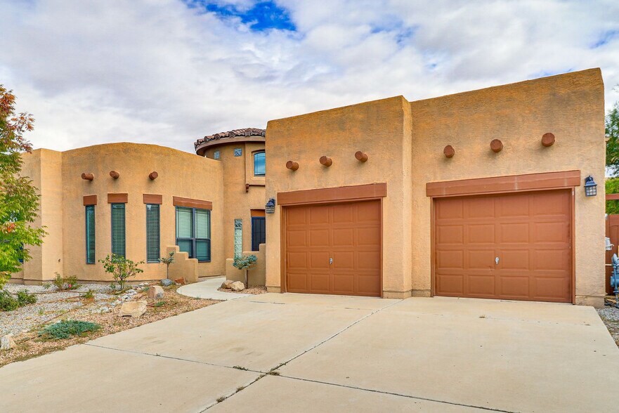 Building Photo - 878 Loma Pinon Loop