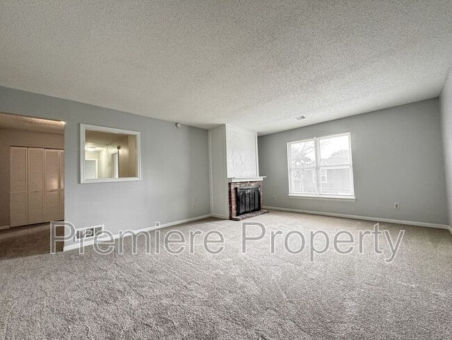 Building Photo - 11103 NW Player Dr