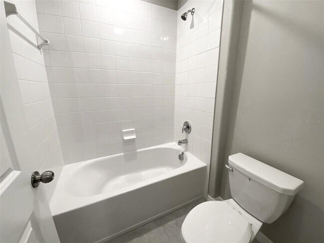 Building Photo - 3816 Hanover Dr