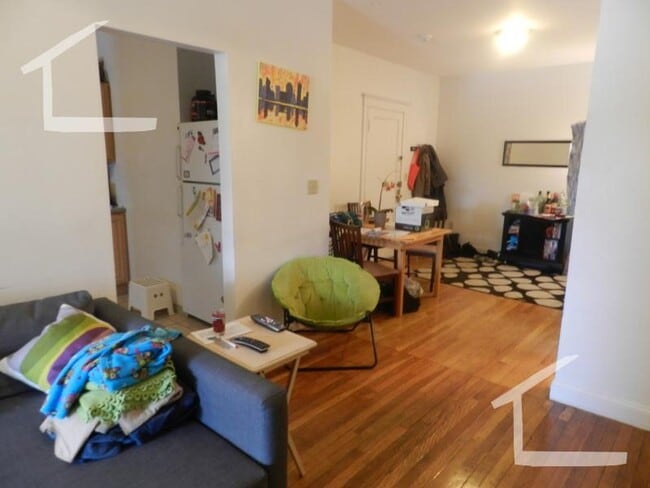 Building Photo - Fantastic Deal in Brighton; 4-Beds, 2-Baths Under 1K per Person
