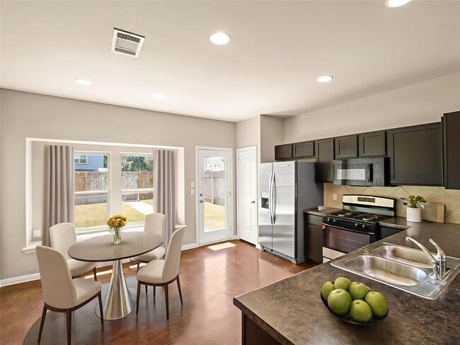 Building Photo - 4505 Esper Ln