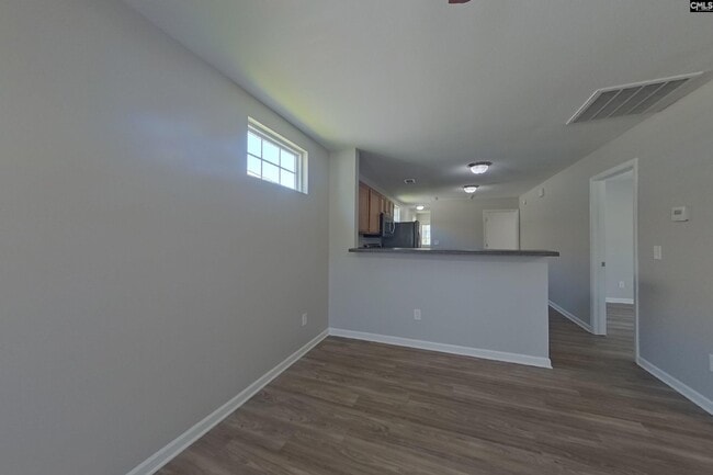 Building Photo - 712 Blazing Star Trl