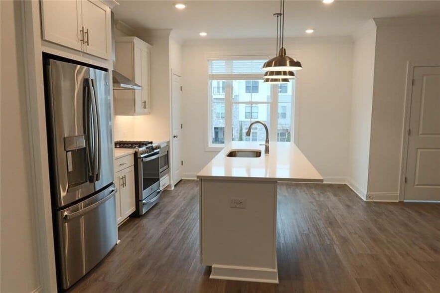 Building Photo - 4231 Millcroft Pl