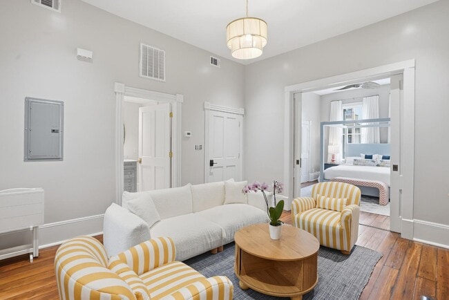 Building Photo - 309 Lorch St