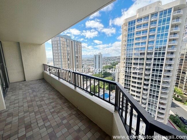 Building Photo - 55 S Judd St